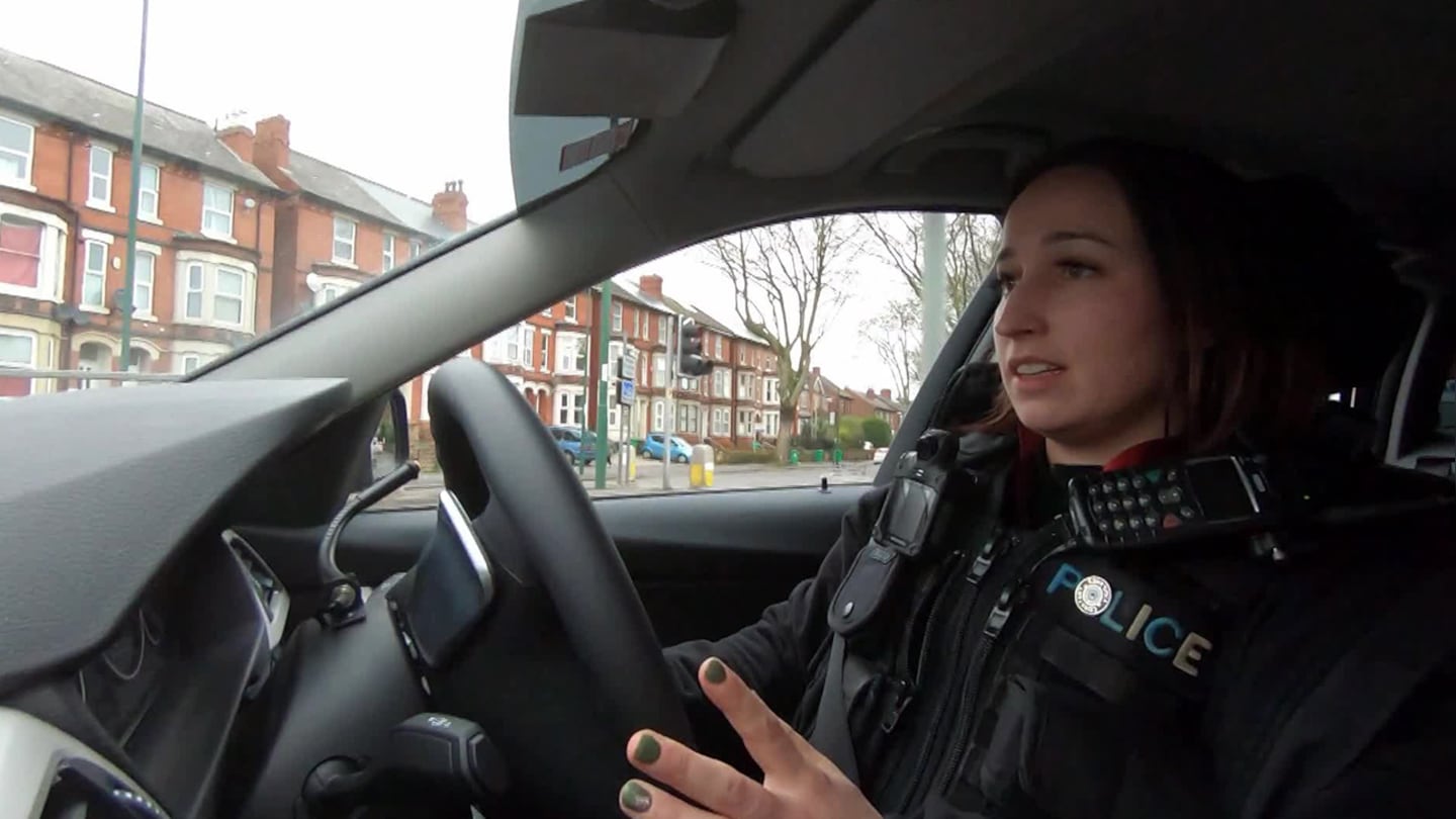 Police Interceptors - VTM 4 - dinsdag 27 oktober 2026 - 13:35 - TV-Gids